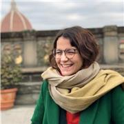 Apoyo y refuerzo de cualquier asignatura de la ESO y de Primaria. También enseño inglés